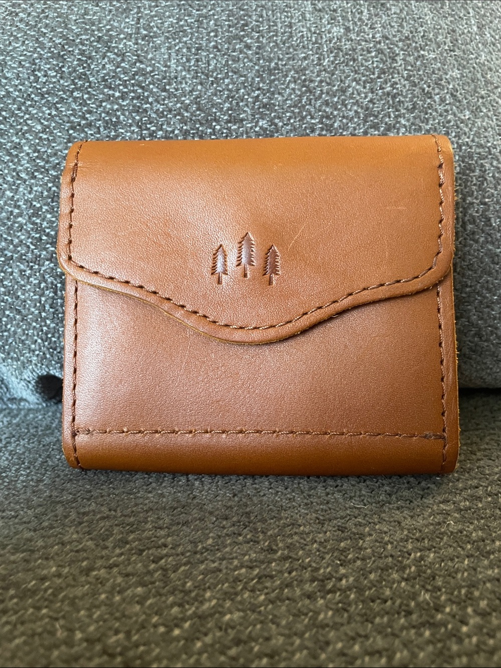 Leather Trifold Wallet - Tan